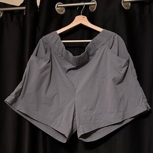 Women's Gray Shorts Columbia